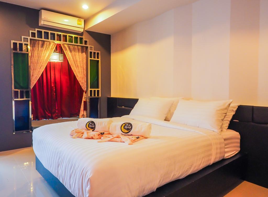 De Ja Moon Hostel Chiang Mai Luaran gambar
